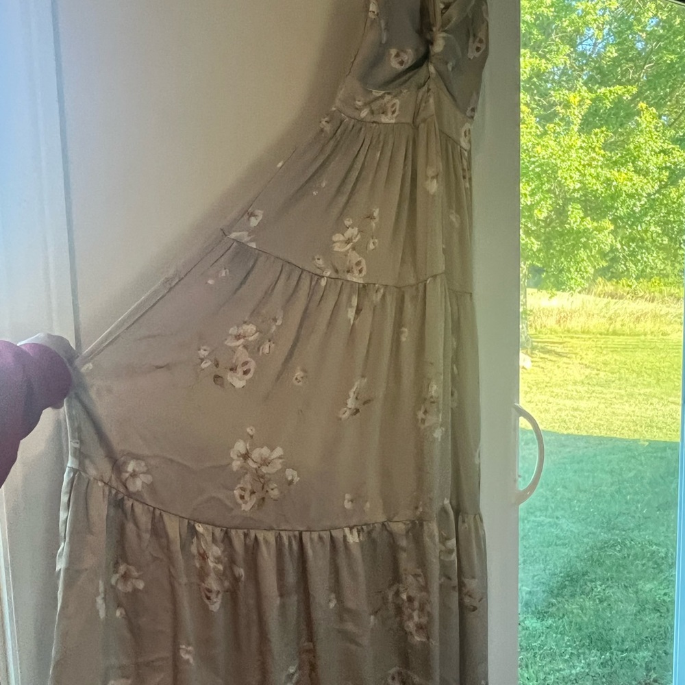 Floral Tiered Maxi Dress